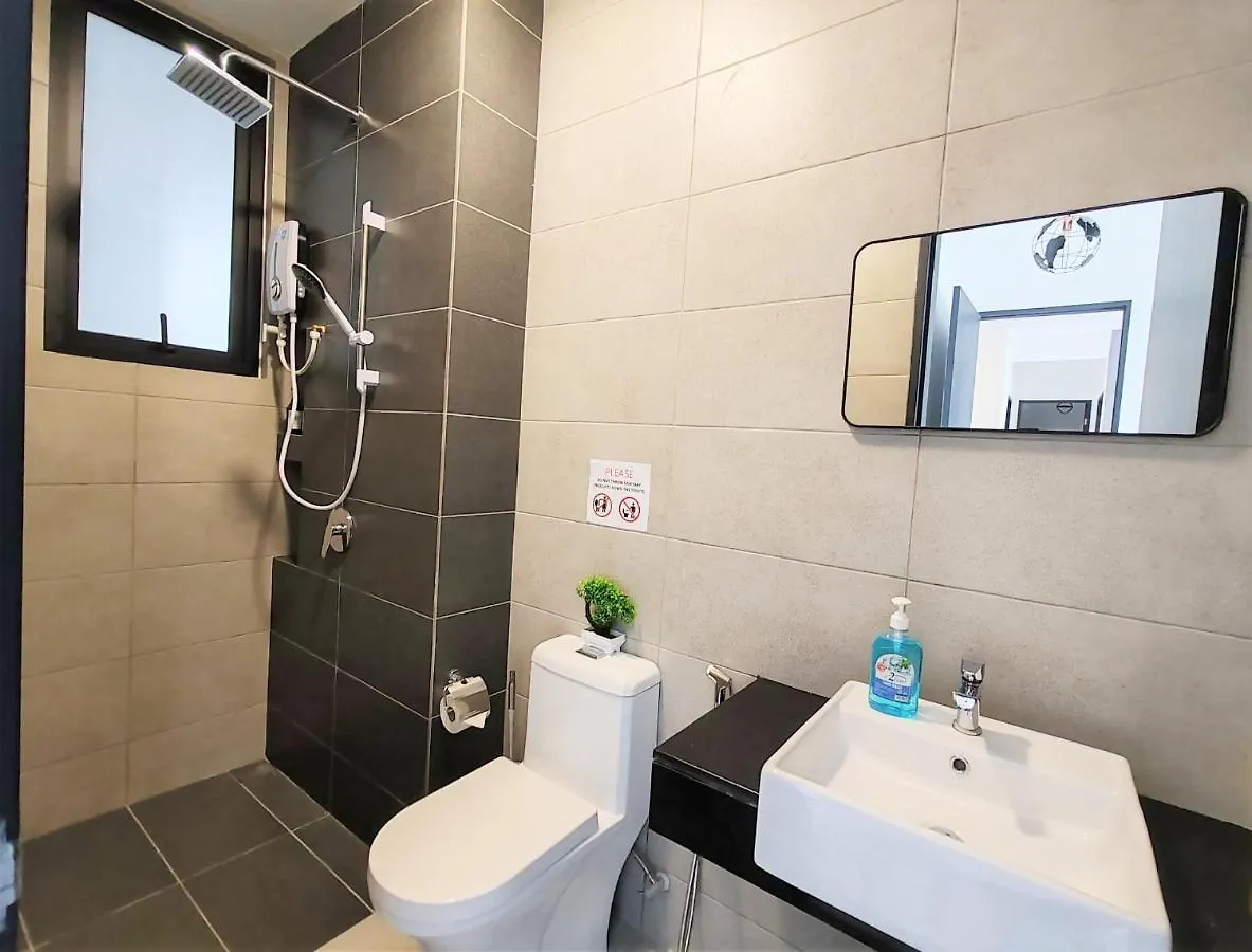 Cozy Minimalist Suite At Urban Suites Georgetown By Superstay Jelutong Apartment