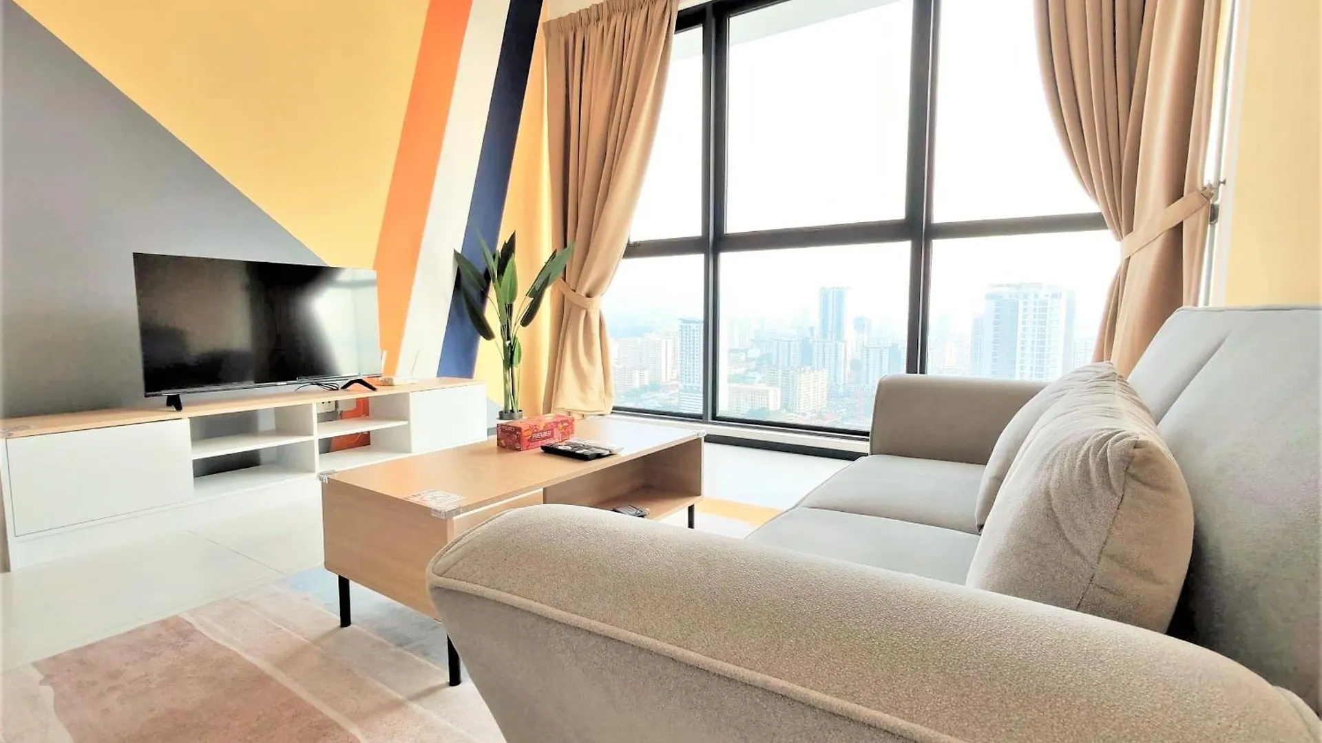 Apartment Cozy Minimalist Suite At Urban Suites Georgetown By Superstay Jelutong Malaysia