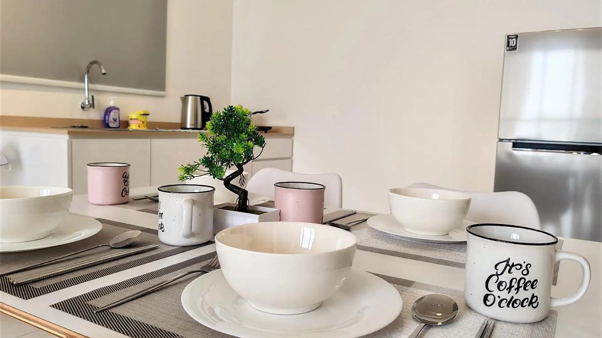 Cozy Minimalist Suite At Urban Suites Georgetown By Superstay Jelutong 0*,