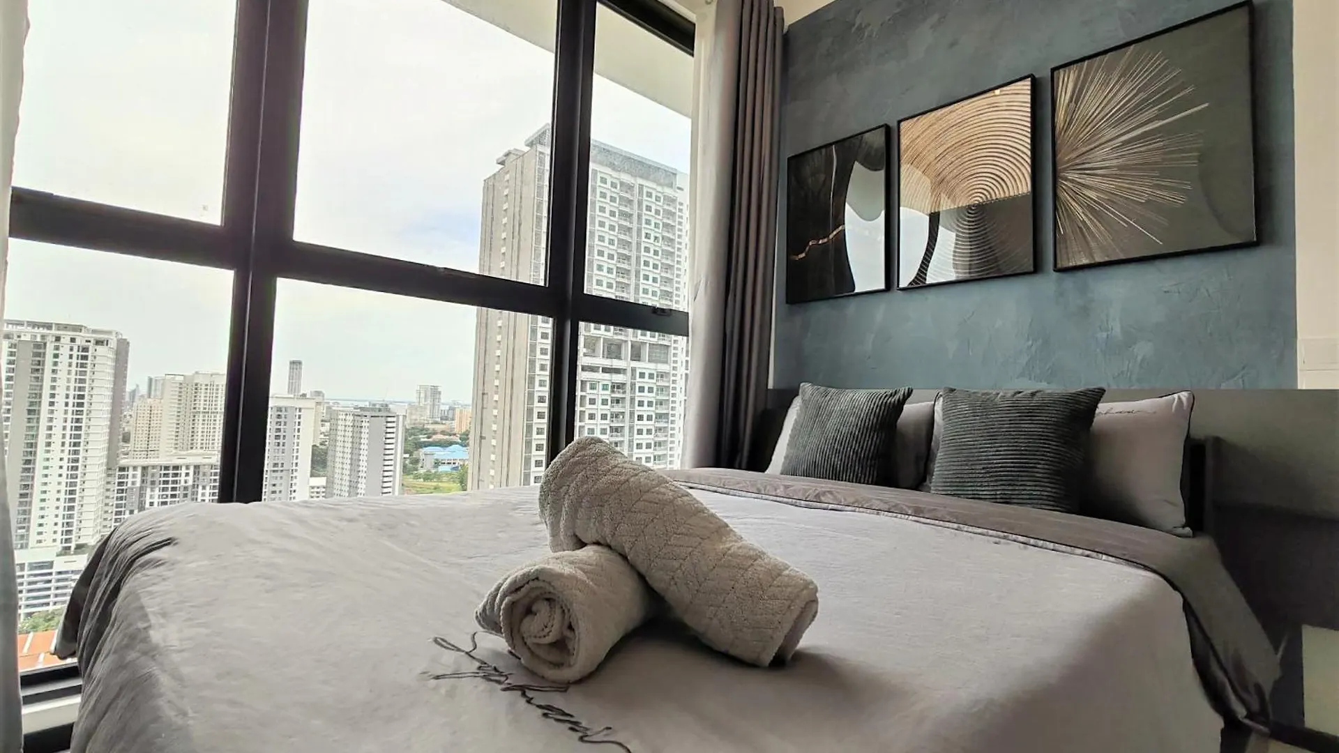 Cozy Minimalist Suite At Urban Suites Georgetown By Superstay Jelutong 0*,  Malaysia