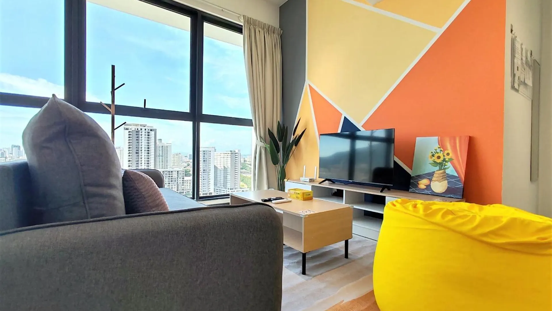 Cozy Minimalist Suite At Urban Suites Georgetown By Superstay Jelutong Malaysia