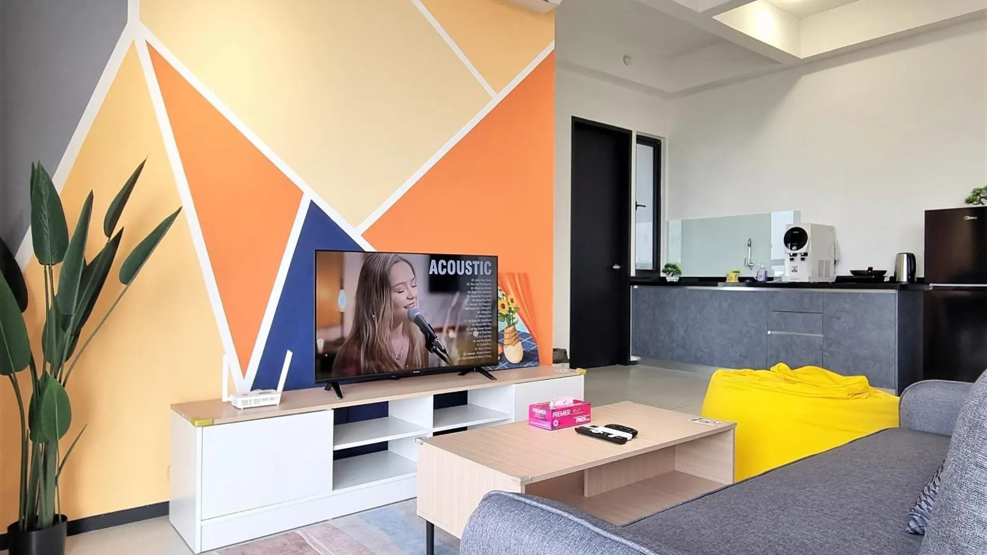 Cozy Minimalist Suite At Urban Suites Georgetown By Superstay Jelutong Apartment