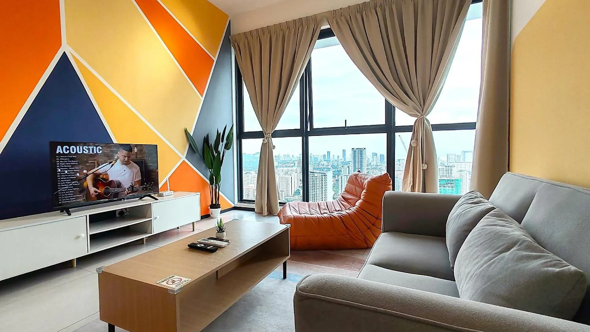 Cozy Minimalist Suite At Urban Suites Georgetown By Superstay Jelutong 0*,  Malaysia