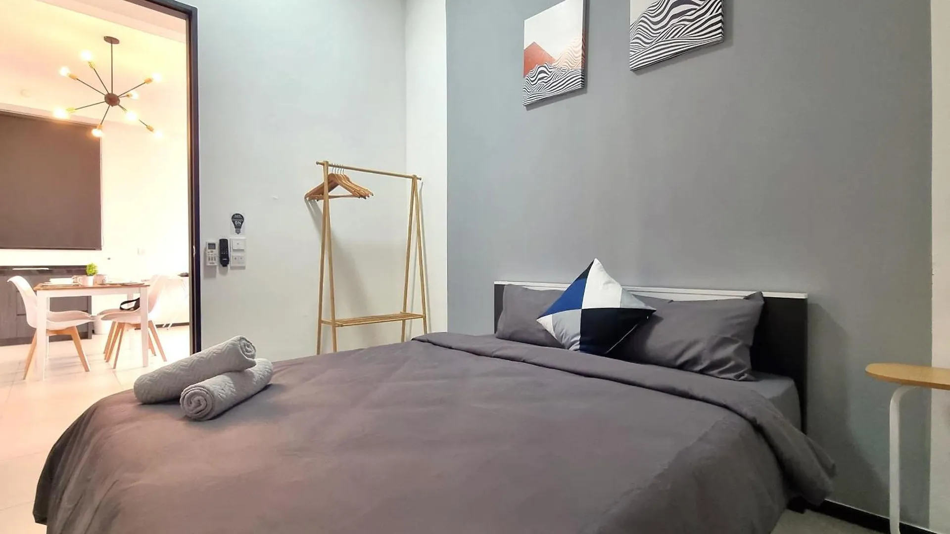 Apartment Cozy Minimalist Suite At Urban Suites Georgetown By Superstay Jelutong