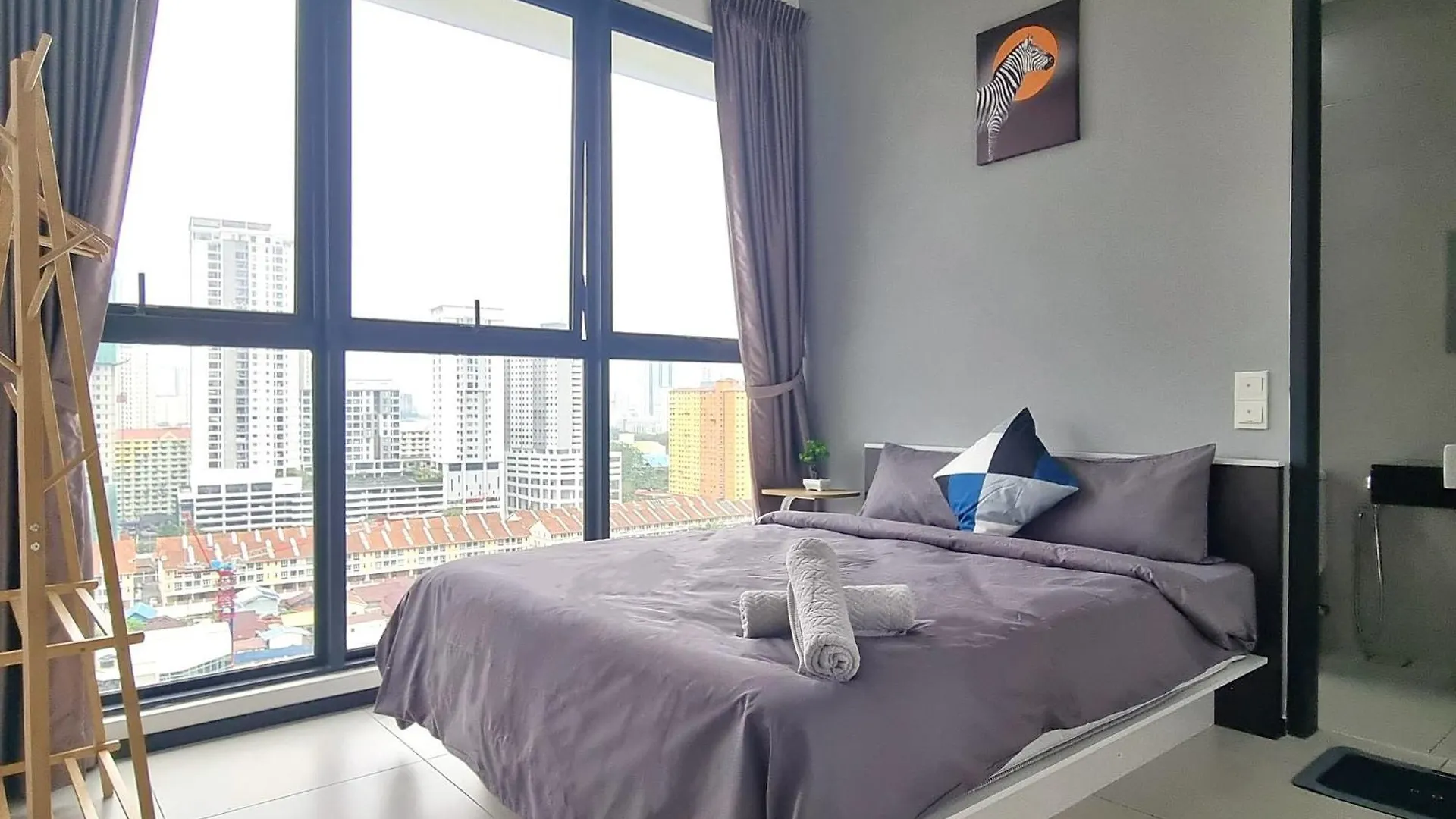 Cozy Minimalist Suite At Urban Suites Georgetown By Superstay Jelutong