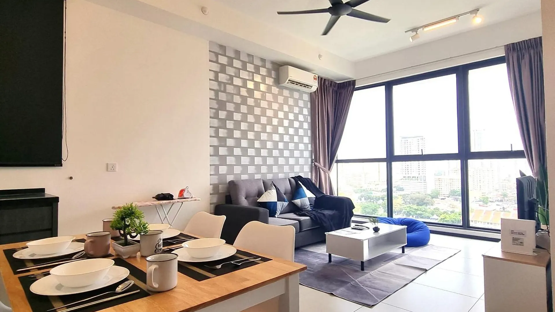Apartment Cozy Minimalist Suite At Urban Suites Georgetown By Superstay Jelutong Malaysia