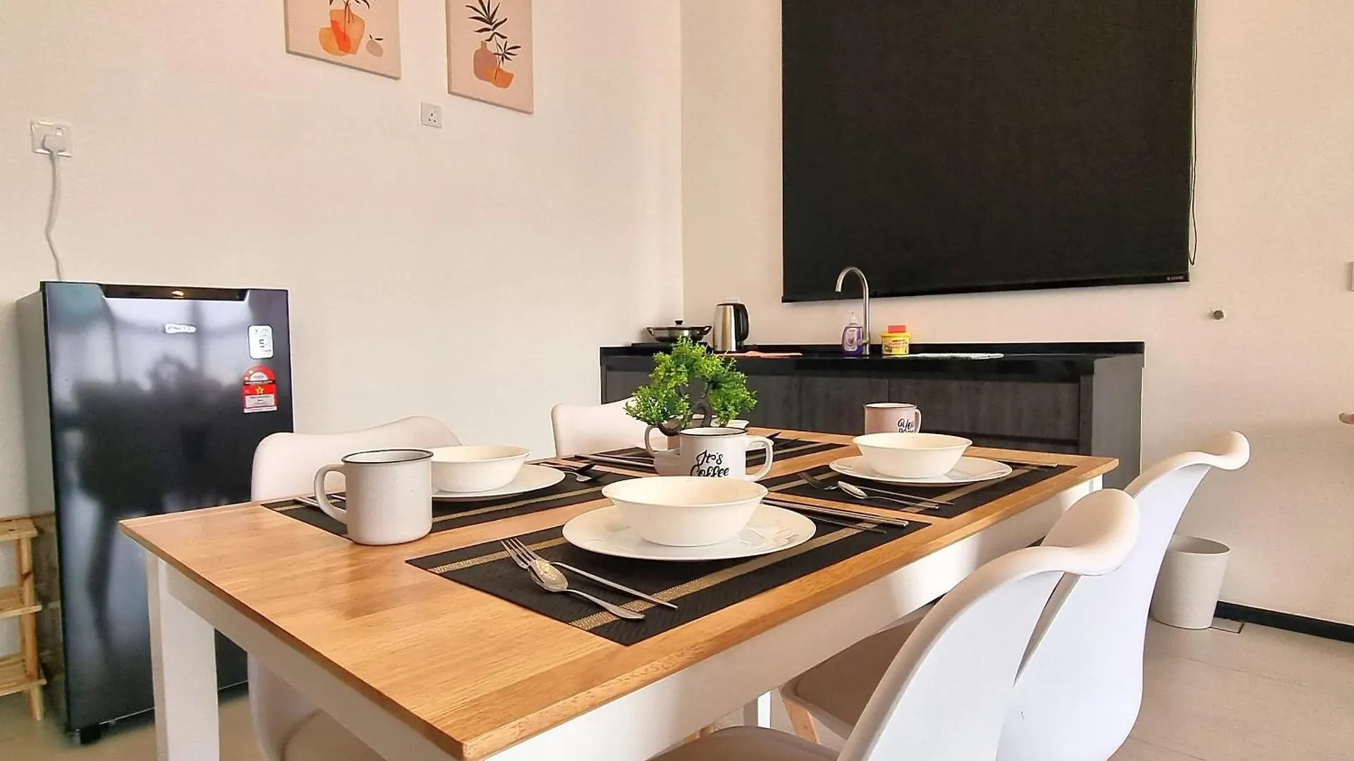 Cozy Minimalist Suite At Urban Suites Georgetown By Superstay Jelutong