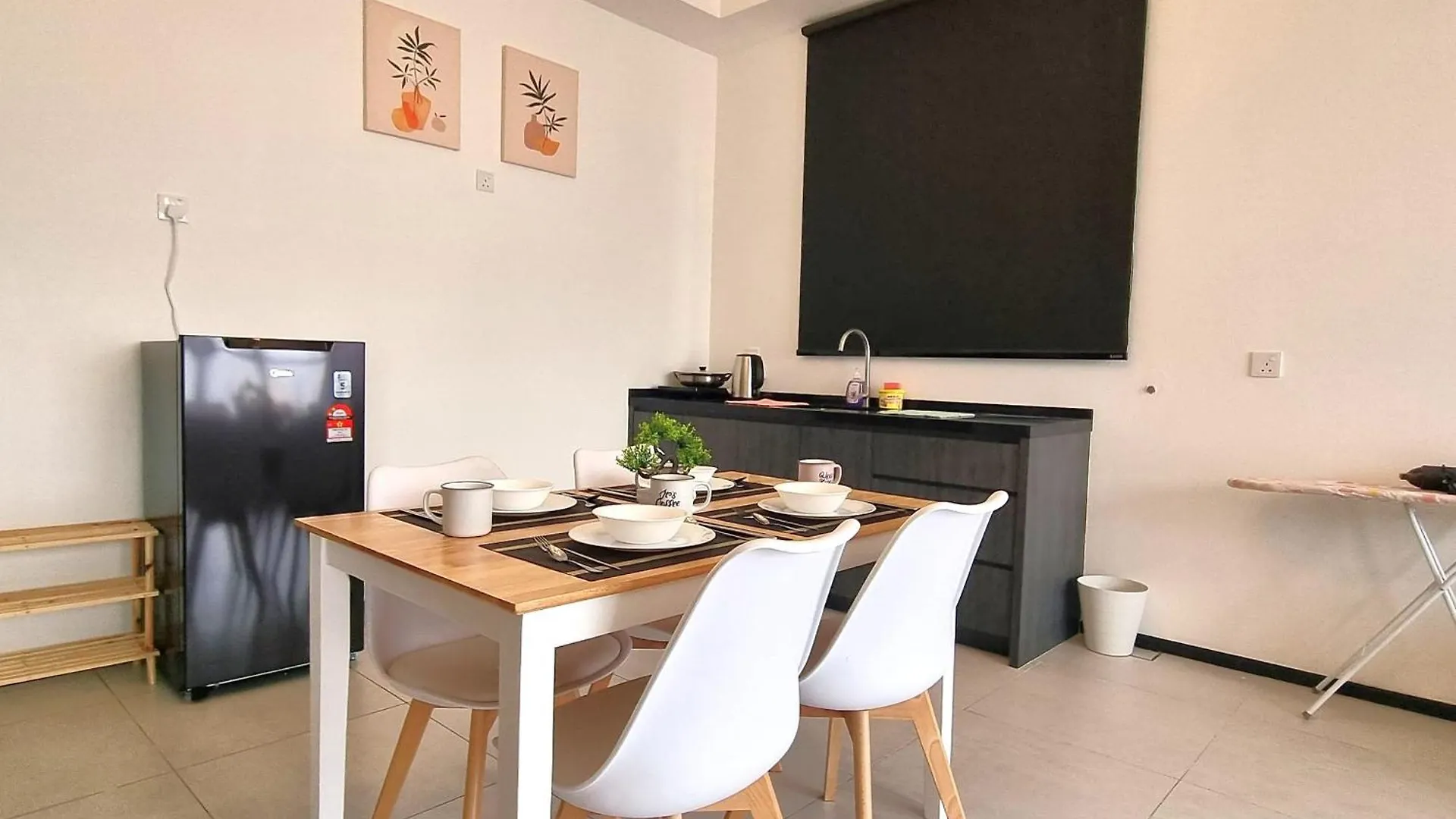 Cozy Minimalist Suite At Urban Suites Georgetown By Superstay Jelutong Малайзия